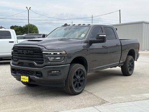 2025 RAM 2500 Laramie Crew Cab 4x4 6'4' Box