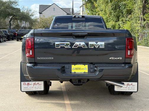 2026 RAM 3500 Laramie Crew Cab 4x4 8' Box