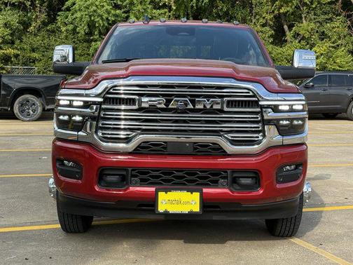 2026 RAM 3500 Laramie Crew Cab 4x4 8' Box