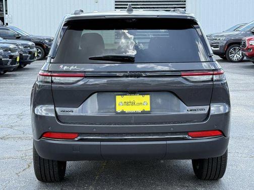 2025 Jeep Grand Cherokee Limited X