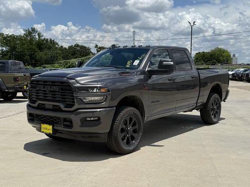 2025 RAM 2500 Lone Star Crew Cab 4x4 6'4' Box