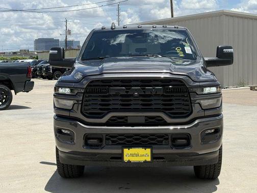 2025 RAM 2500 Lone Star Crew Cab 4x4 6'4' Box