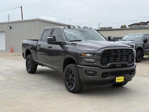 2025 RAM 2500 Lone Star Crew Cab 4x4 6'4' Box