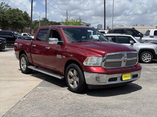 2015 RAM 1500 SLT