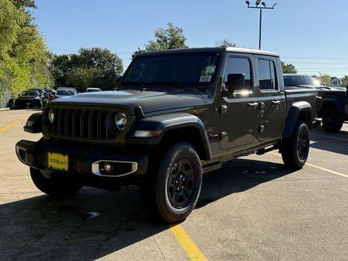 2026 Jeep Gladiator Sport