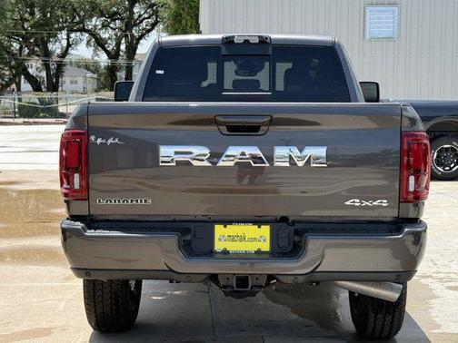 2025 RAM 2500 Laramie Crew Cab 4x4 6'4' Box