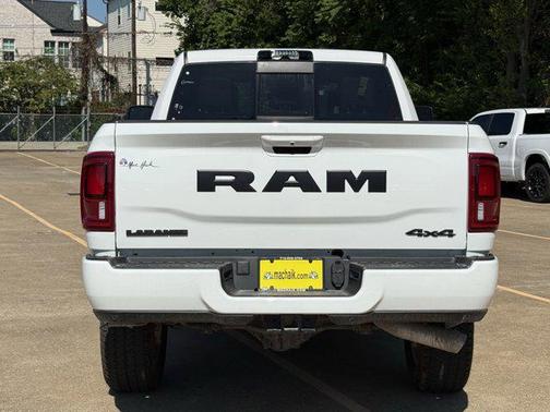 2025 RAM 2500 Laramie Crew Cab 4x4 6'4' Box