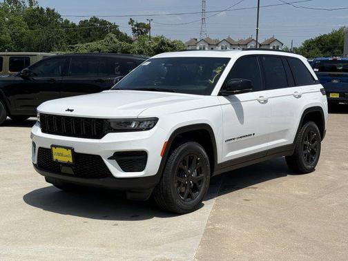 2025 Jeep Grand Cherokee Altitude