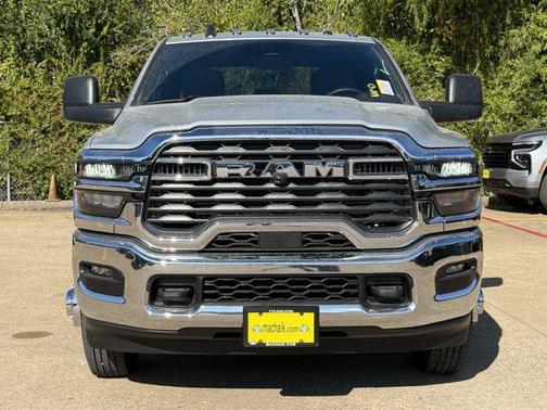 2026 RAM 3500 Tradesman Crew Cab 4x4 8' Box