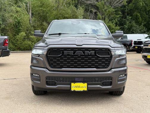 Granite Crystal Metallic Clearcoat 2026 RAM 1500 Express