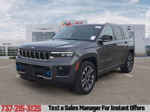 Baltic Gray Metallic Clearcoat 2022 Jeep Grand Cherokee 4xe Overland