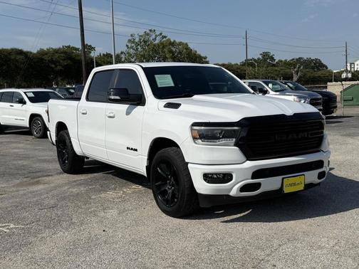 2021 RAM 1500 Classic SLT