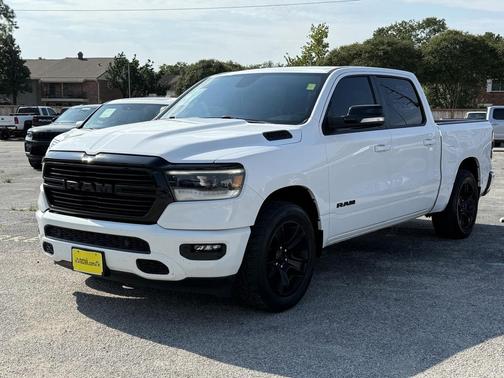 2021 RAM 1500 Classic SLT