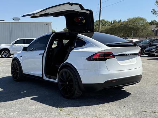 2017 Tesla Model X 75D DUAL-MOTOR AWD LONG-RANGE ELECTRO-PERFORMANCE WAGON