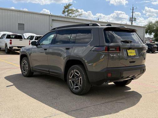 Sting-Gray Clearcoat 2026 Jeep Cherokee Limited
