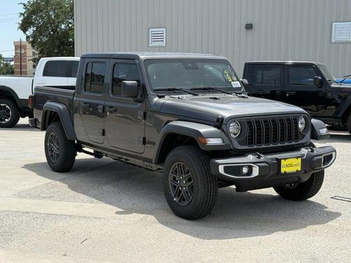 2025 Jeep Gladiator Sport S
