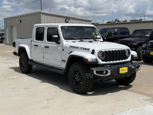 2025 Jeep Gladiator High Tide