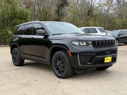 2026 Jeep Grand Cherokee Altitude