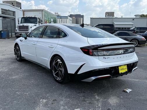2025 Hyundai SONATA SEL