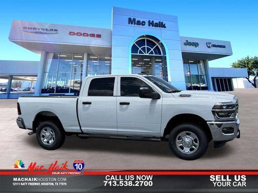 2025 RAM 2500 Tradesman Crew Cab 4x4 6'4' Box