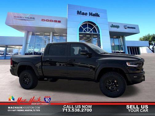 Diamond Black Crystal Pearlcoat 2026 RAM 1500 RHO Crew Cab 4x4 5'7' Box