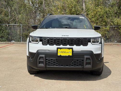 2026 Jeep Cherokee Overland