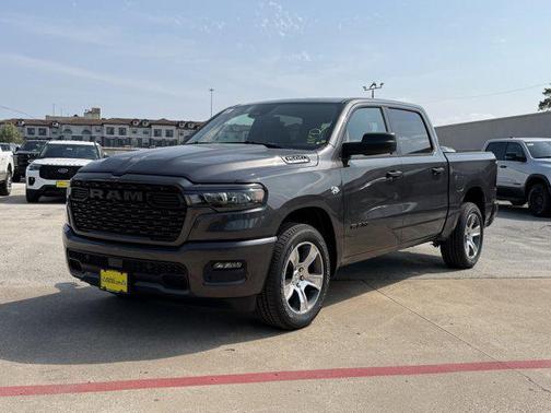 Granite Crystal Metallic Clearcoat 2026 RAM 1500 Express