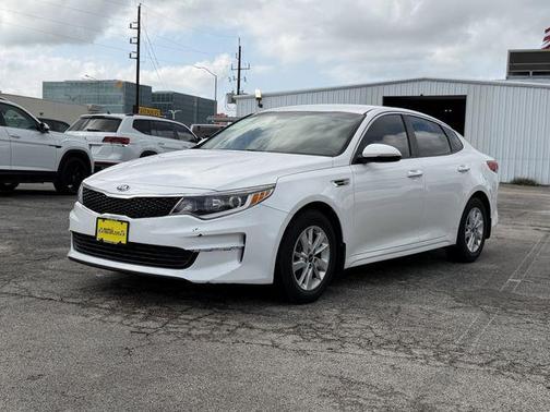 Snow White Pearl 2016 Kia Optima LX