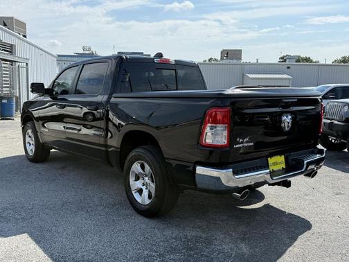 2021 RAM 1500 Classic SLT
