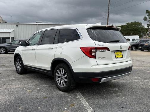 Lunar Silver Metallic 2019 Honda Pilot EX-L
