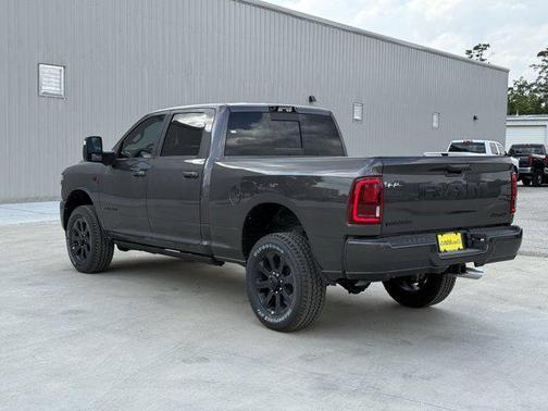 2025 RAM 2500 Laramie Crew Cab 4x4 6'4' Box