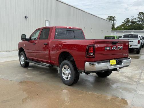 2025 RAM 2500 Tradesman Crew Cab 4x4 6'4' Box