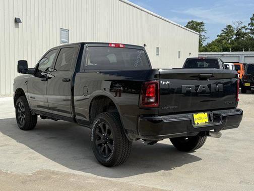 2025 RAM 2500 Lone Star Crew Cab 4x4 6'4' Box