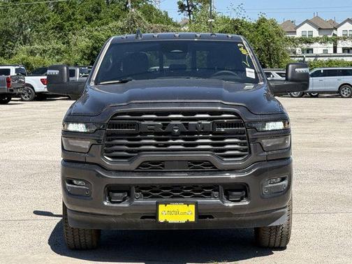 2025 RAM 2500 Big Horn Crew Cab 4x4 6'4' Box