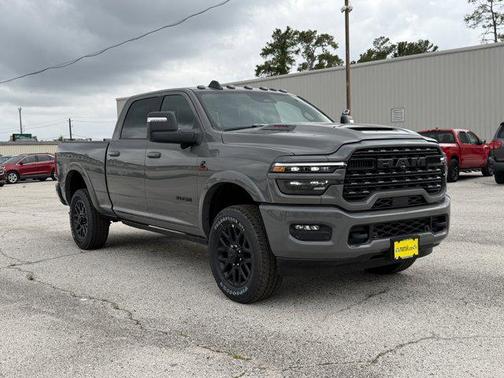 Ceramic Gray Clearcoat 2026 RAM 2500 Limited Crew Cab 4x4 6'4' Box
