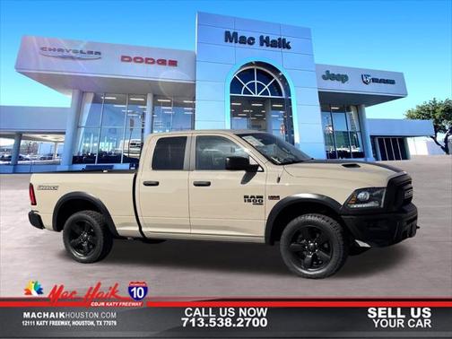 2019 RAM 1500 SLT
