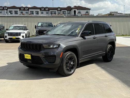 2025 Jeep Grand Cherokee Altitude