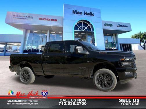 Diamond Black Crystal Pearlcoat 2026 RAM 2500 Lone Star Crew Cab 4x4 6'4' Box