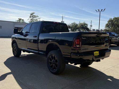 2026 RAM 2500 Lone Star Crew Cab 4x4 6'4' Box