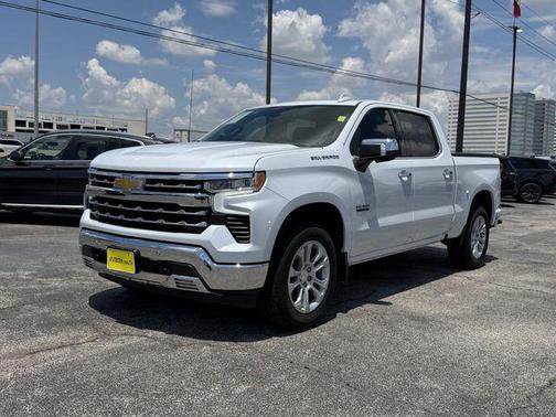 Polar White Tricoat 2026 Chevrolet Silverado 1500 LTZ