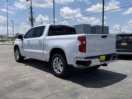 Polar White Tricoat 2026 Chevrolet Silverado 1500 LTZ