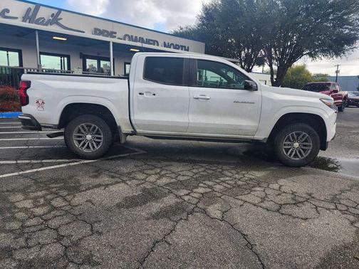 2024 Chevrolet Colorado LT