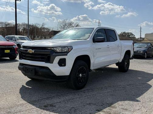 2024 Chevrolet Colorado LT