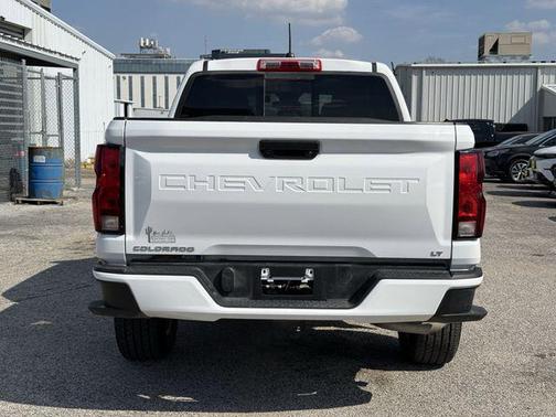 2024 Chevrolet Colorado LT