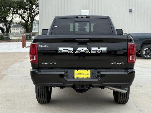 2025 RAM 2500 Laramie Crew Cab 4x4 6'4' Box