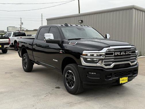2025 RAM 2500 Laramie Crew Cab 4x4 6'4' Box