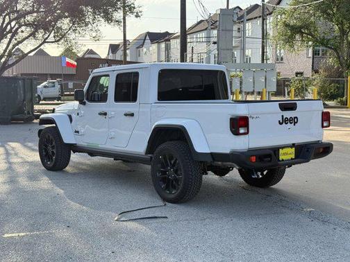 2025 Jeep Gladiator Nighthawk
