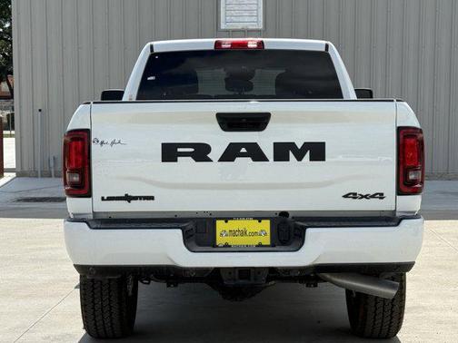 2025 RAM 2500 Lone Star Crew Cab 4x4 6'4' Box