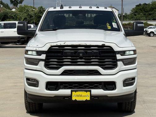 2025 RAM 2500 Lone Star Crew Cab 4x4 6'4' Box