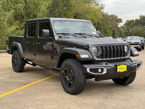 2026 Jeep Gladiator Sport